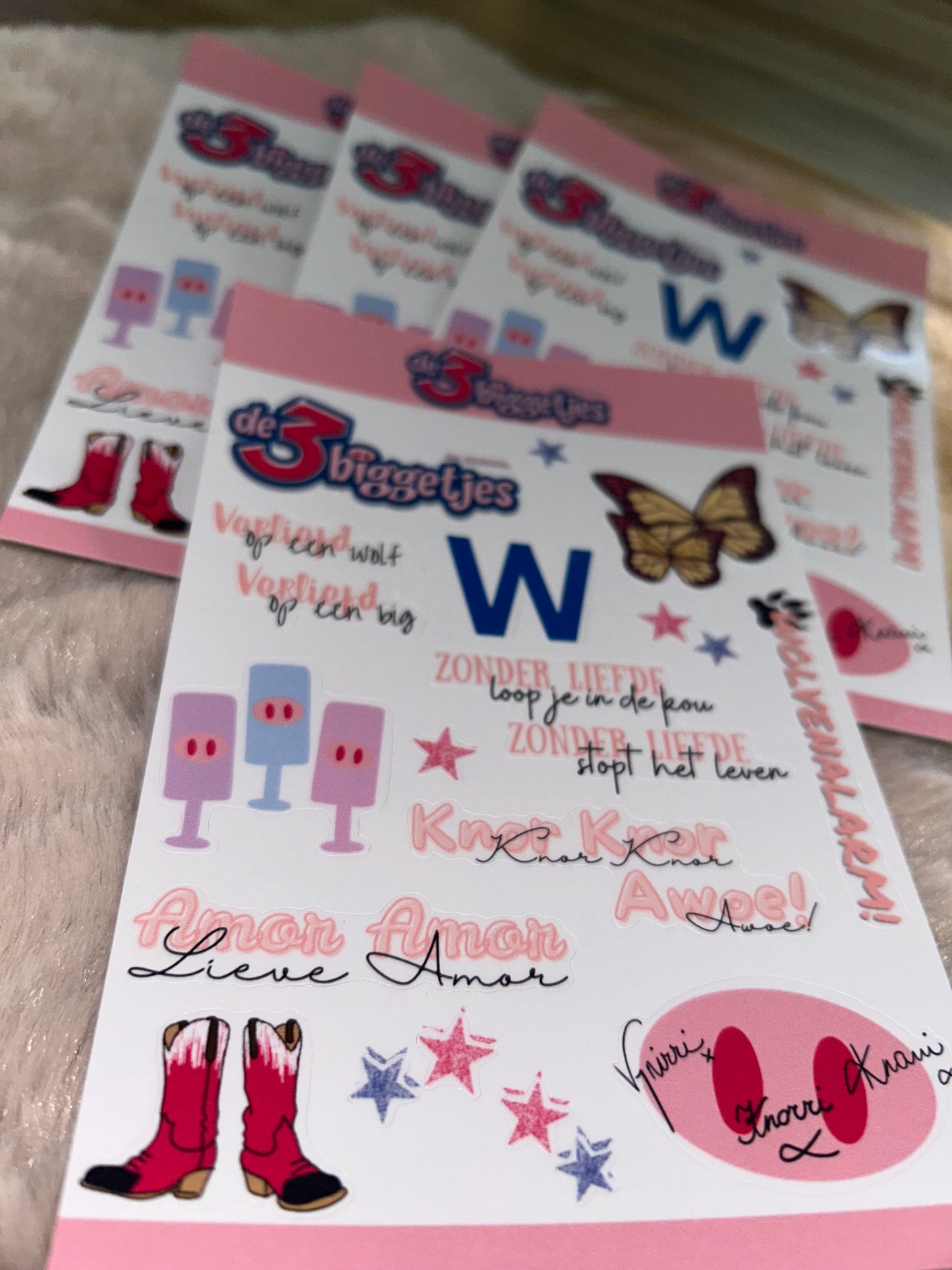 De 3 Biggetjes Sticker-Sheet || K3 Originals x Lil Magic Store Collectie