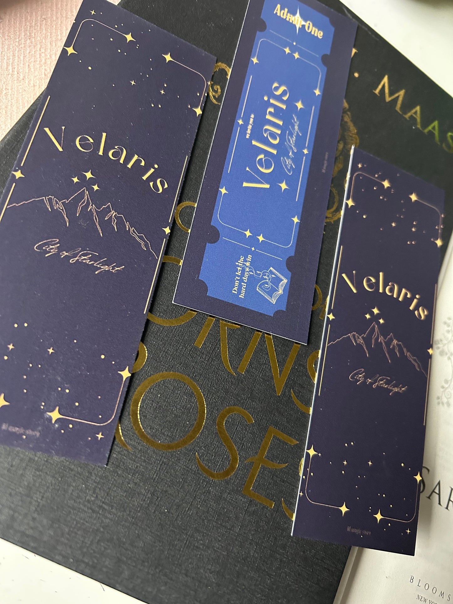 A Court of Thorns and Roses Bookmark || Bookish Collection