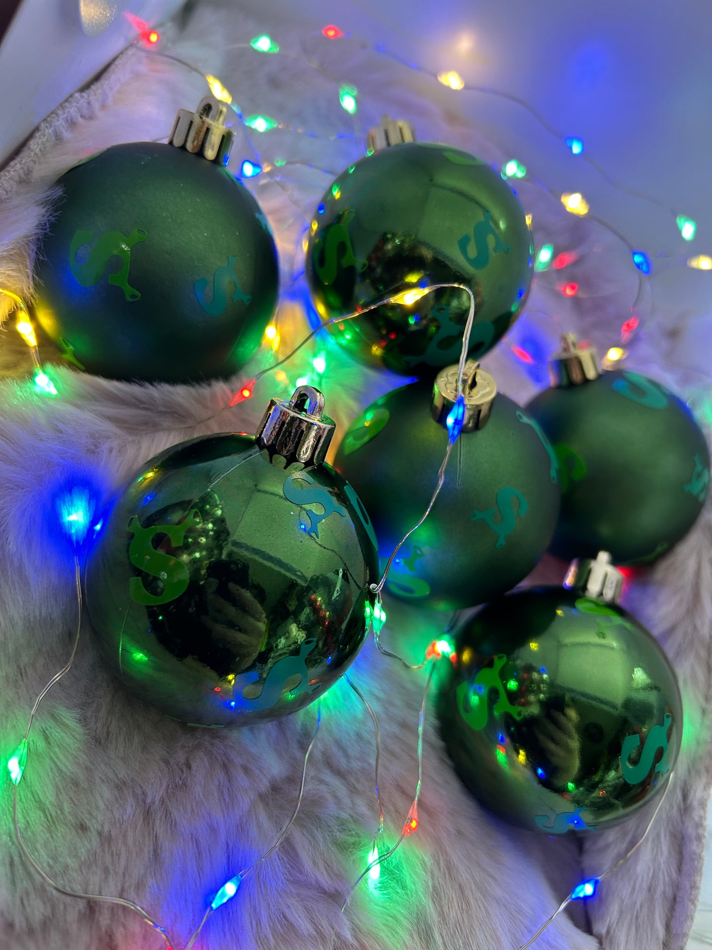Shrek the Musical || Christmas Baubles