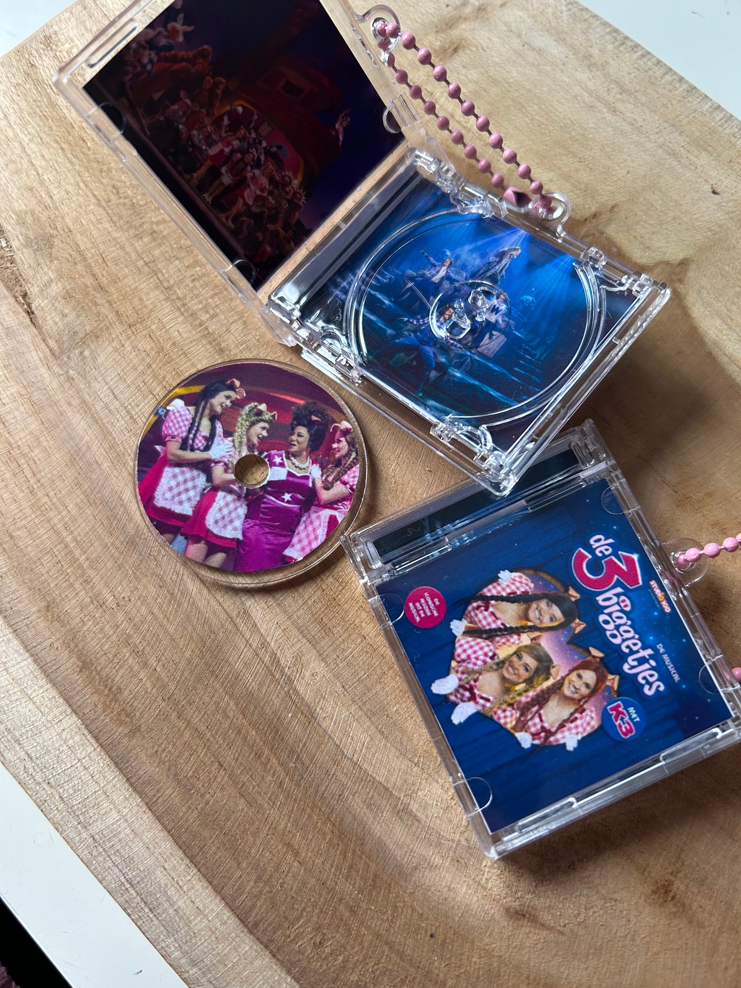 K3 & de 3 Biggetjes || Mini CD Keychain