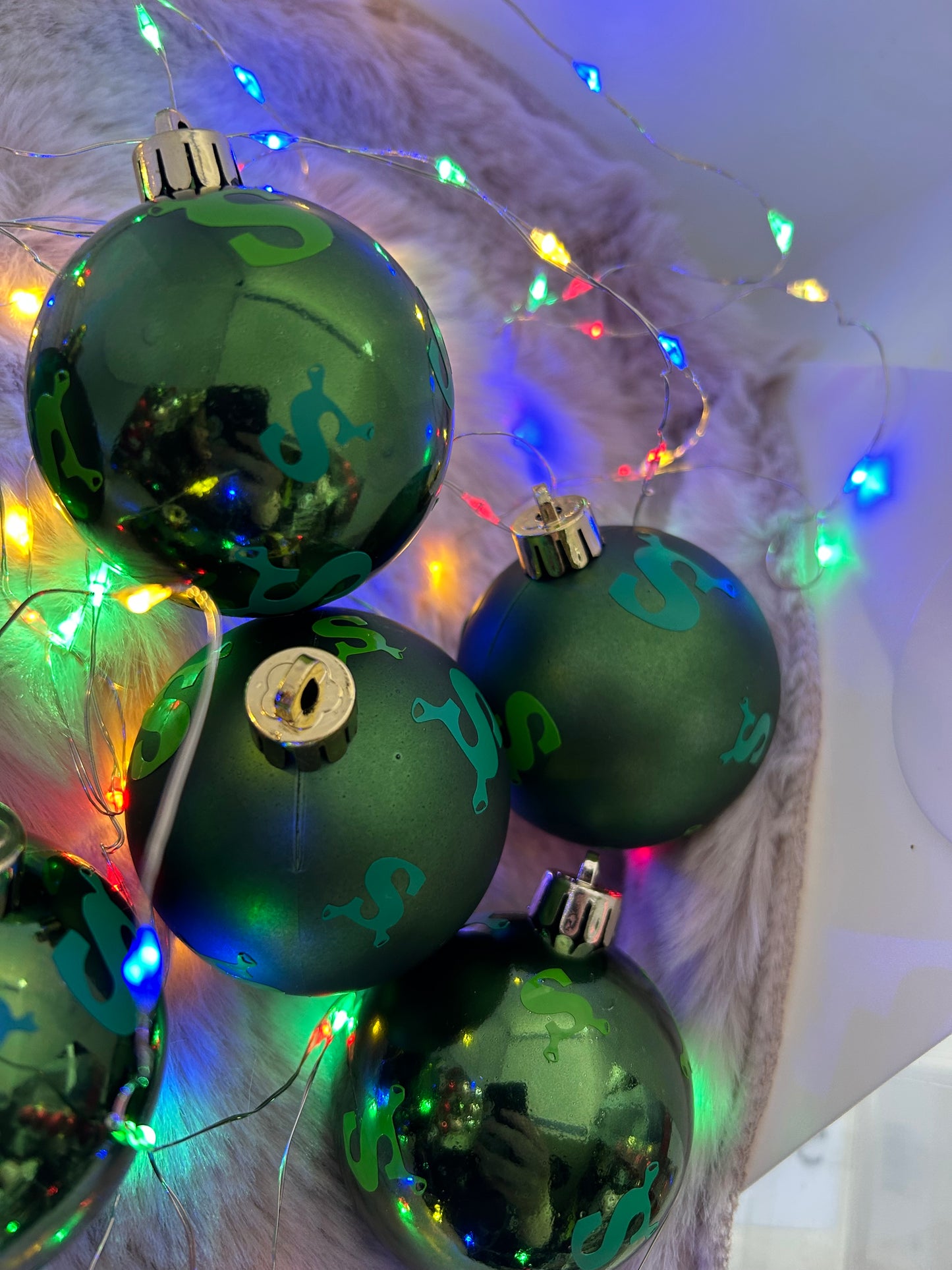 Shrek the Musical || Christmas Baubles