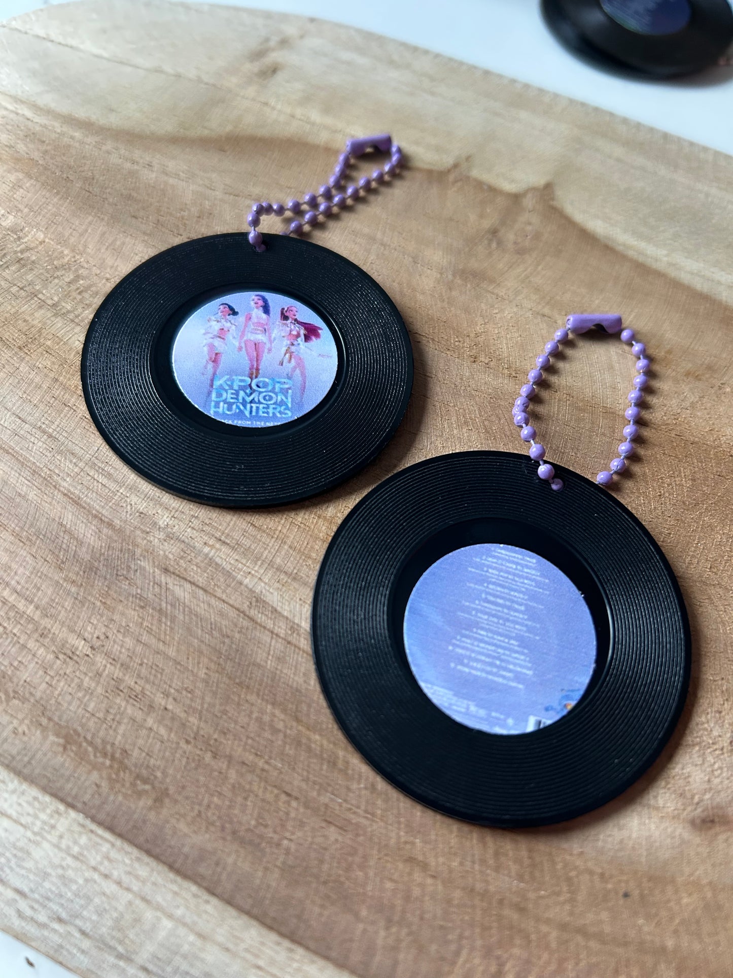 KPOP Demonhunters || Vinyl Record Keychain
